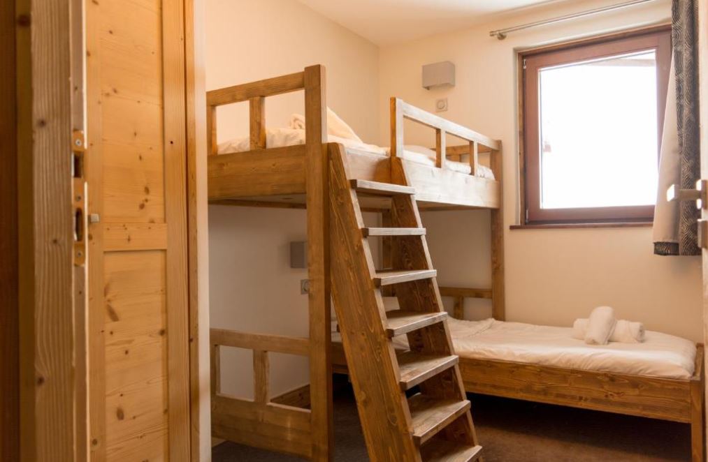 This is one of the bedrooms with a bunk bed in one of the apartments at Koh-I Nor Val Thorens
