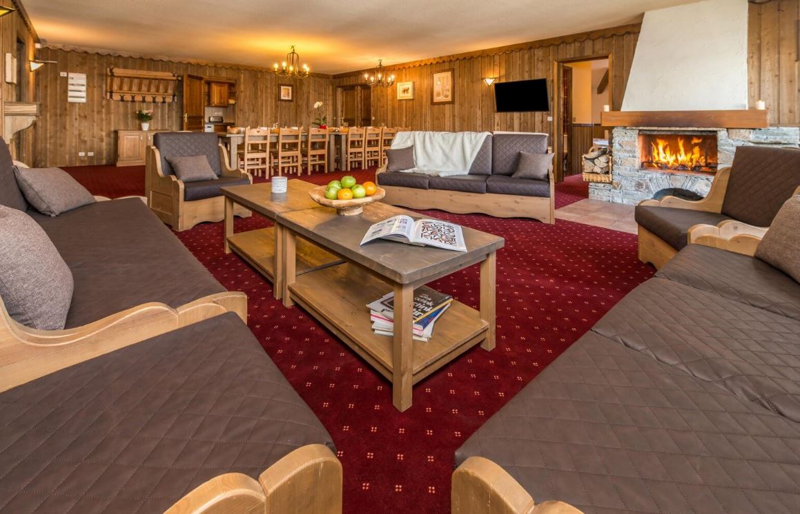 An image of the 16 person apartment at Chalet Altitude Arc 2000