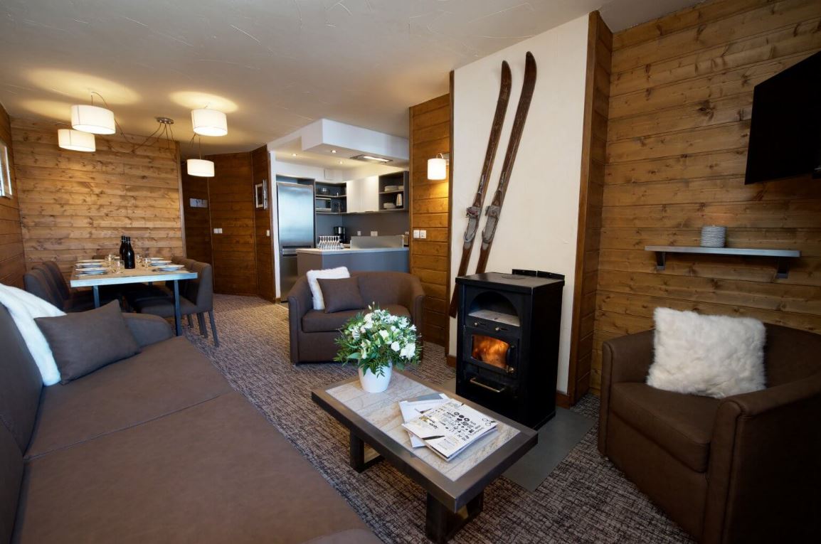 An image of the 8 person apartment at Chalet Val 2400