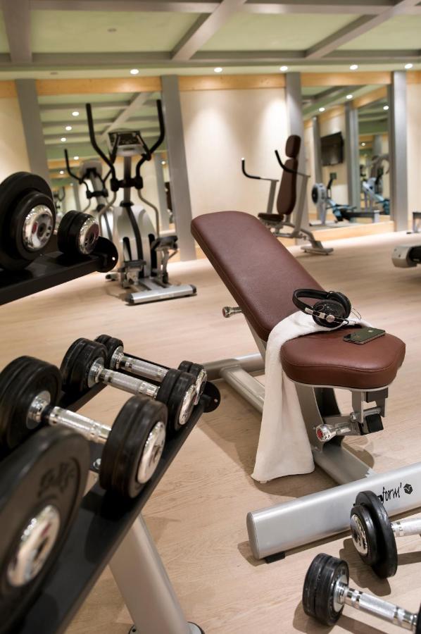 The fitness room at Le Cristal de l'Alpe apartments