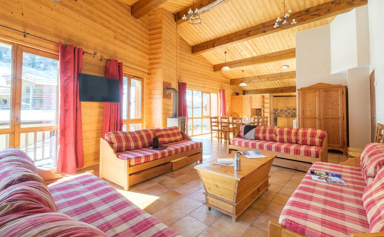 An image of one of the large apartments at Les Balcons de Val Cenis Village