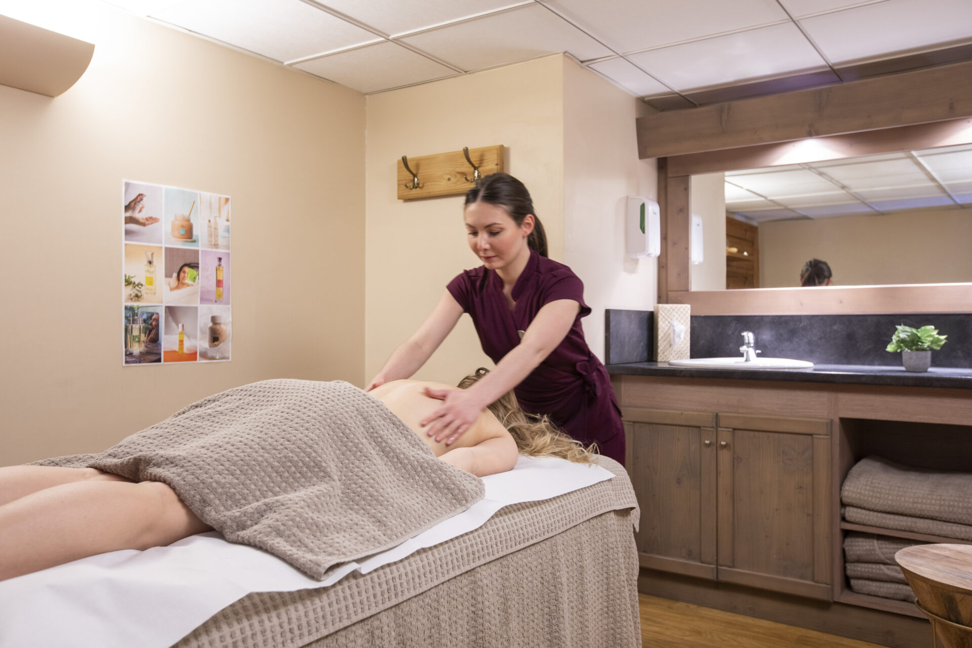 An image of a massage in the treatment room