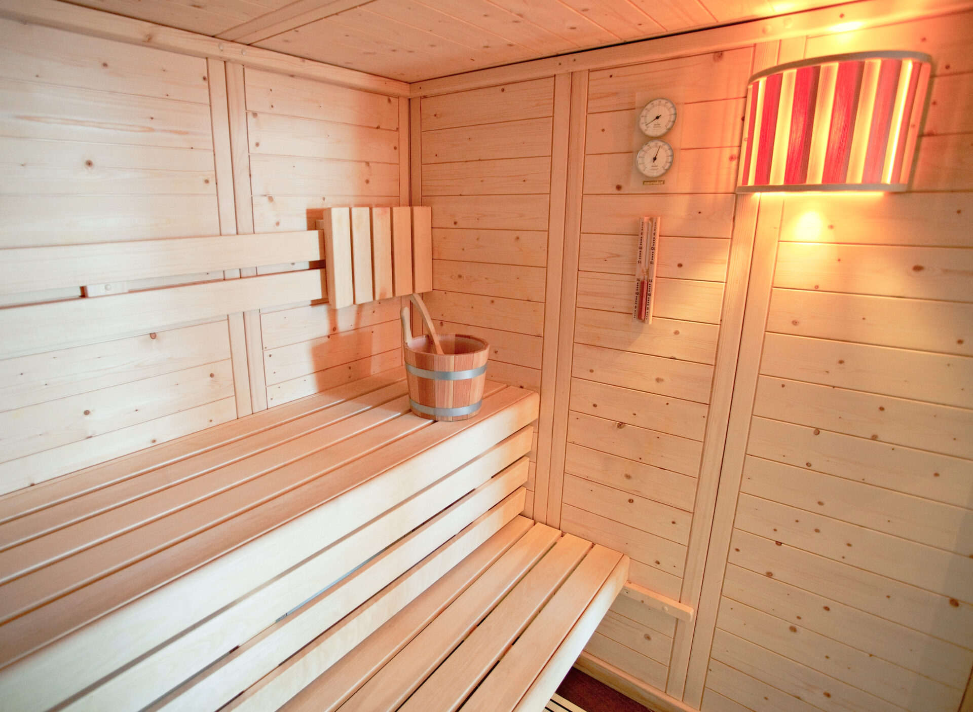 The sauna at Hotel Club MMV Les Bergers